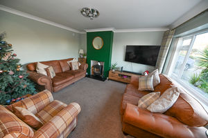 Hazleton Way Cowplain